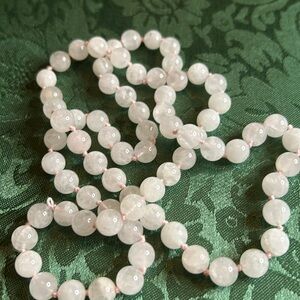 Rose quart necklace 5/6 mm.